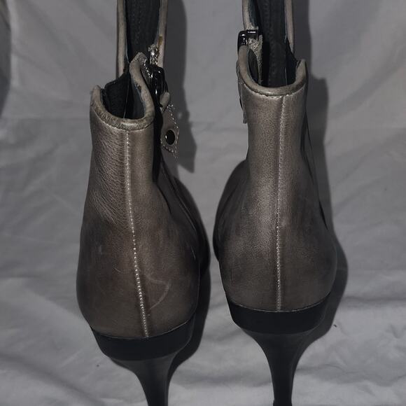 Lisa For Donald Pliner Lago womens 8.5 leather platform stilhetto ankle boots Ah - Picture 3 of 5